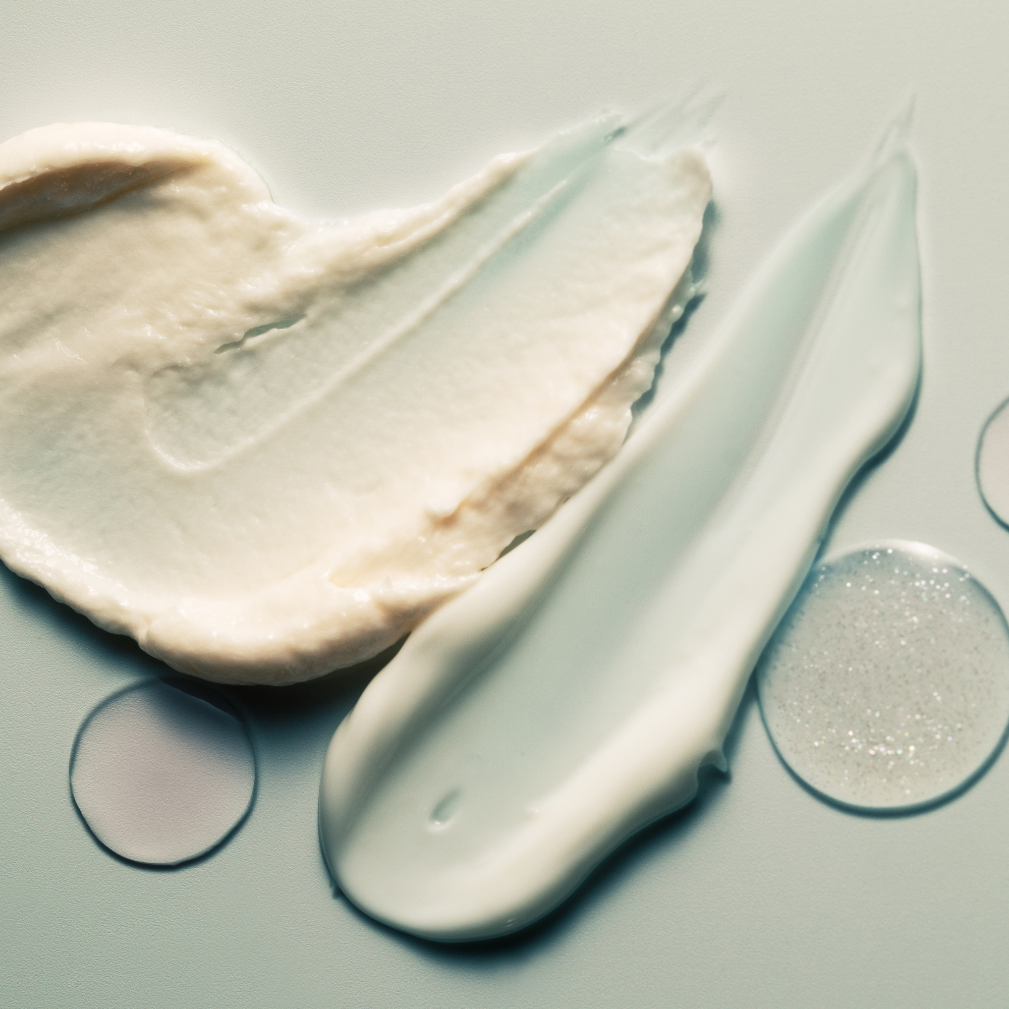 Why Fragrance Is Ruining Your Skin and 12 Safe Alternatives